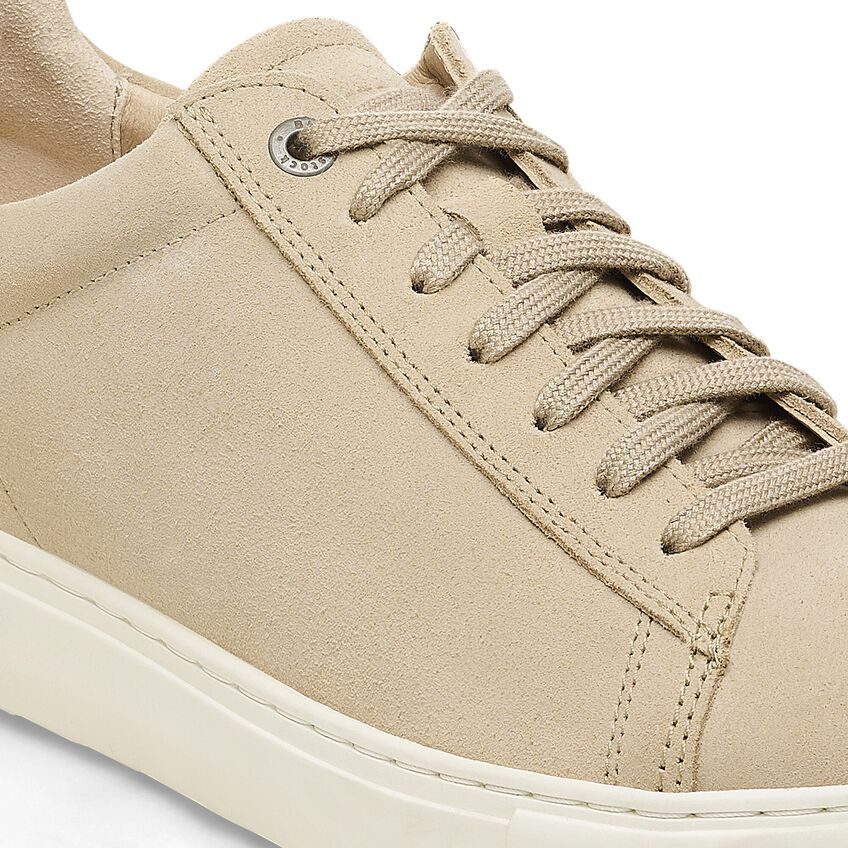 Bend Low Suede Leather  Sandcastle Medium/Narrow