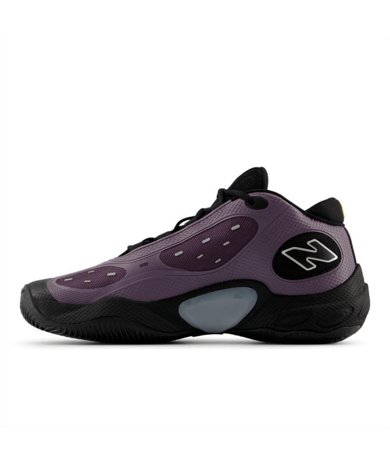 New Balance Men's Fresh Foam BB V3 Basketball Shoe