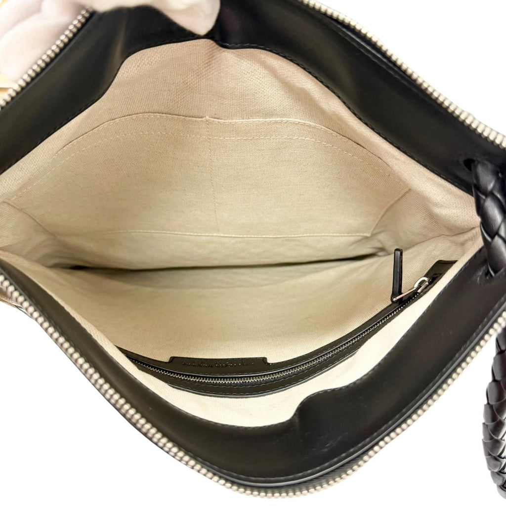 Bottega Veneta Andiamo Leather Intrecciato Messenger Flat Shoulder Bag