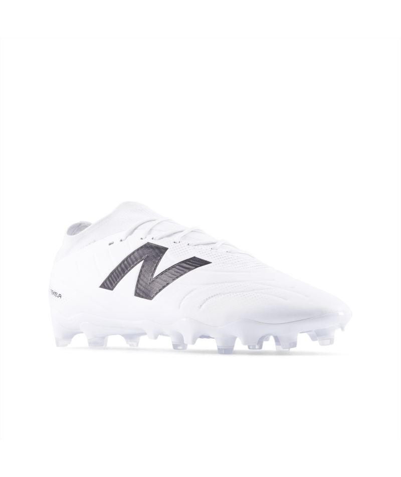 New Balance Men's Tekela Team Low Laced FG V5 Soccer Cleat
