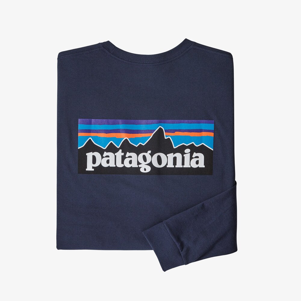 Patagonia T-Shirt a Manica Lunga Men's Long-Sleeved P-6 Logo Responsibili-Tee® New Navy
