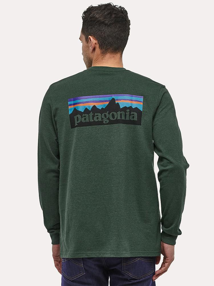 Patagonia Men's Long-Sleeved P-6 Logo Responsibilit-Tee T-shirt manica lunga in cotone Green