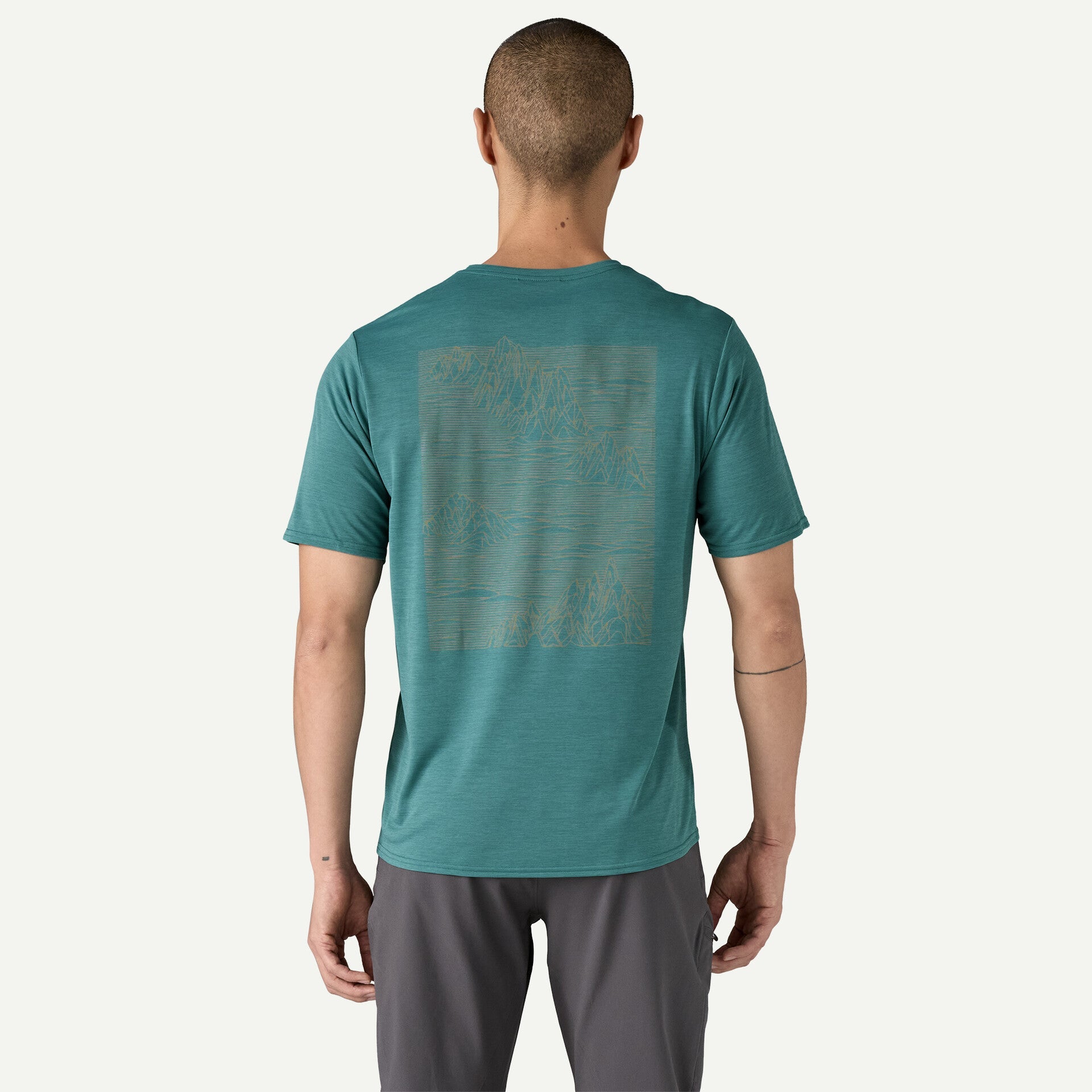 PATAGONIA T-shirt Men's Capilene® Cool Daily Graphic Shirt cod. 45235 WETLAND BLUE X-DYE