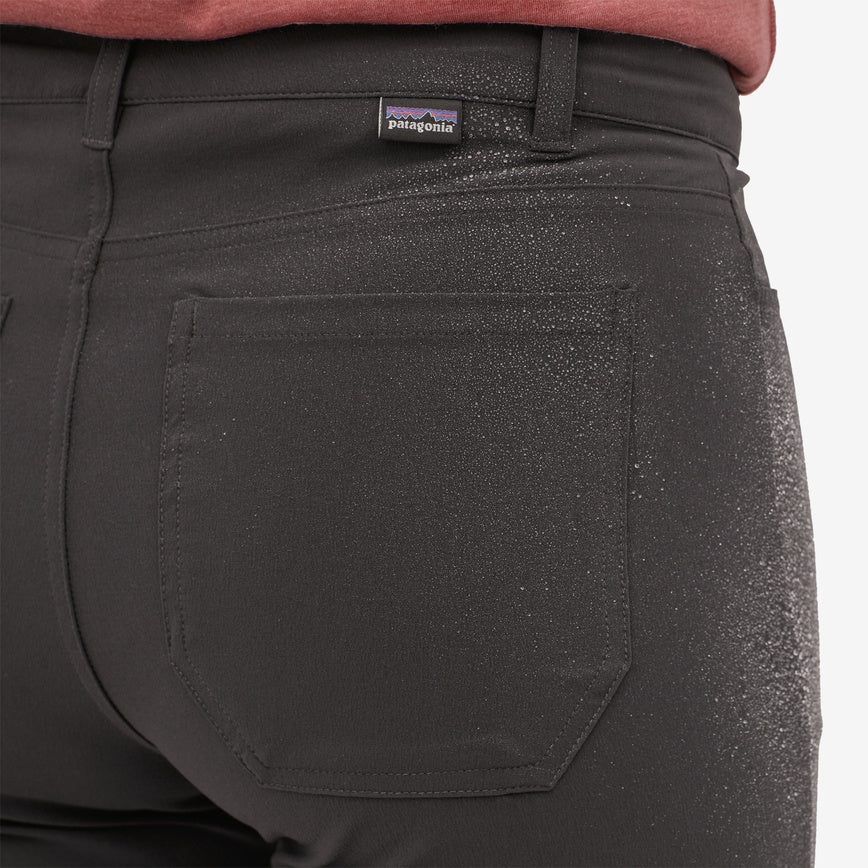 Patagonia Women's Skyline Traveler Shorts - 8" Pantalone corto tecnico da donna Sabbia Oat Tan