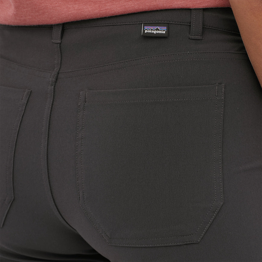 Patagonia Women's Skyline Traveler Shorts - 8" Pantalone corto tecnico da donna Sabbia Oat Tan