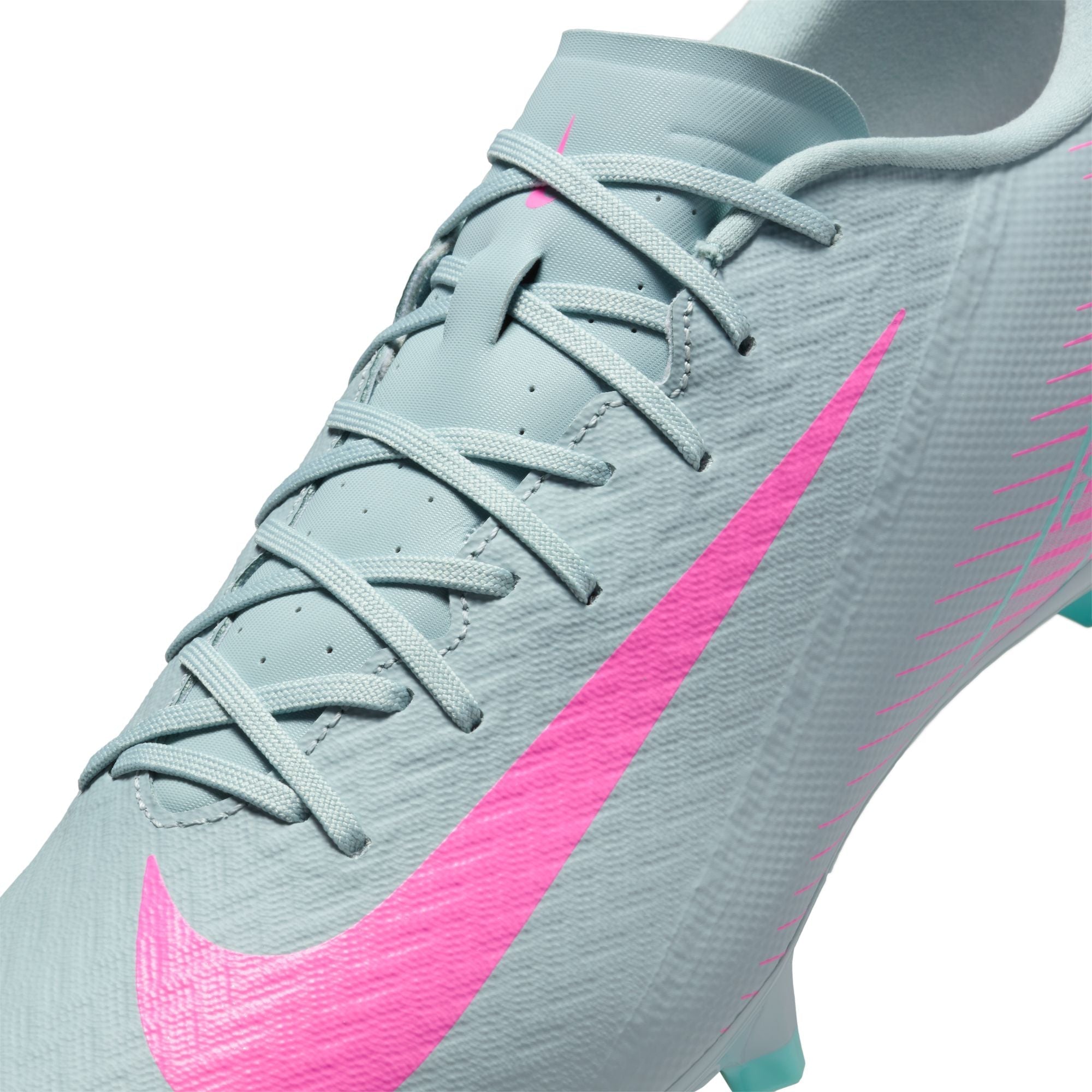 Nike Mercurial Vapor 16 Academy MG Low-Top Soccer Cleats