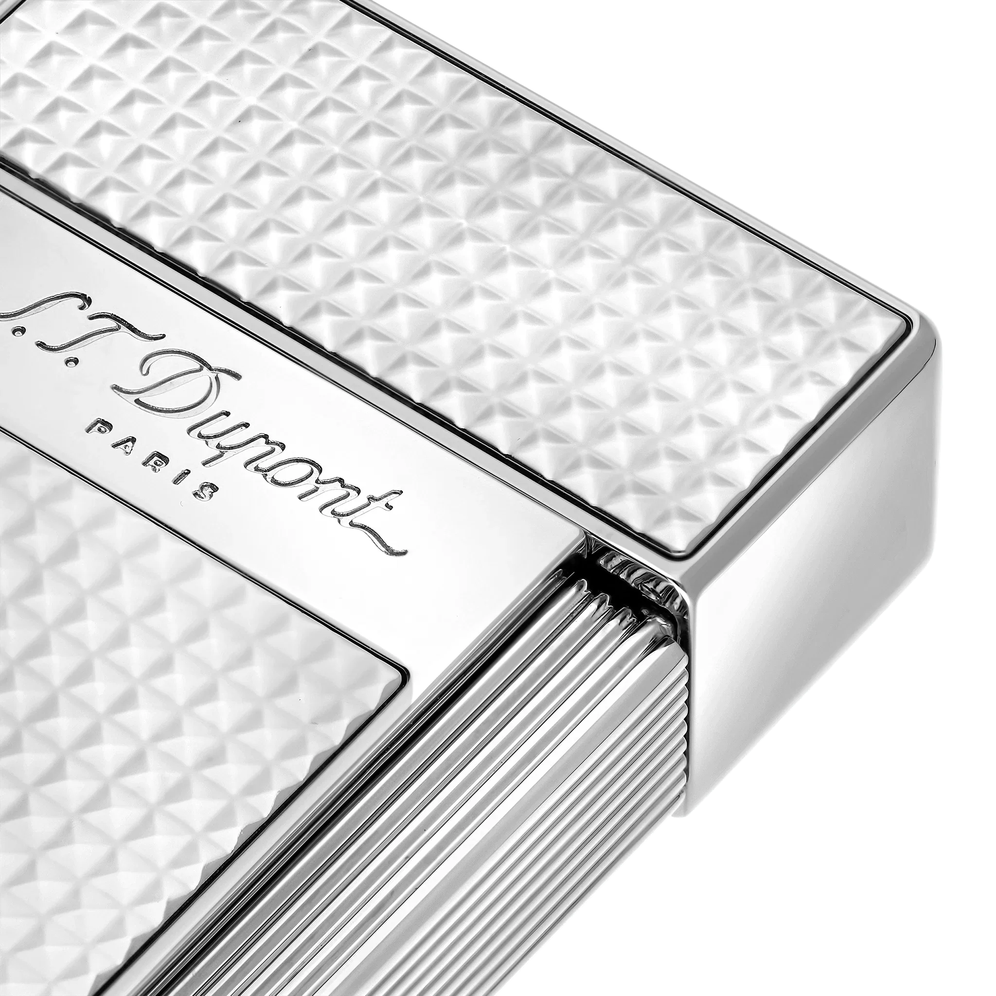 S.T. DUPONT Biggy Diamond Head Silver Lighter/Briquet 025010