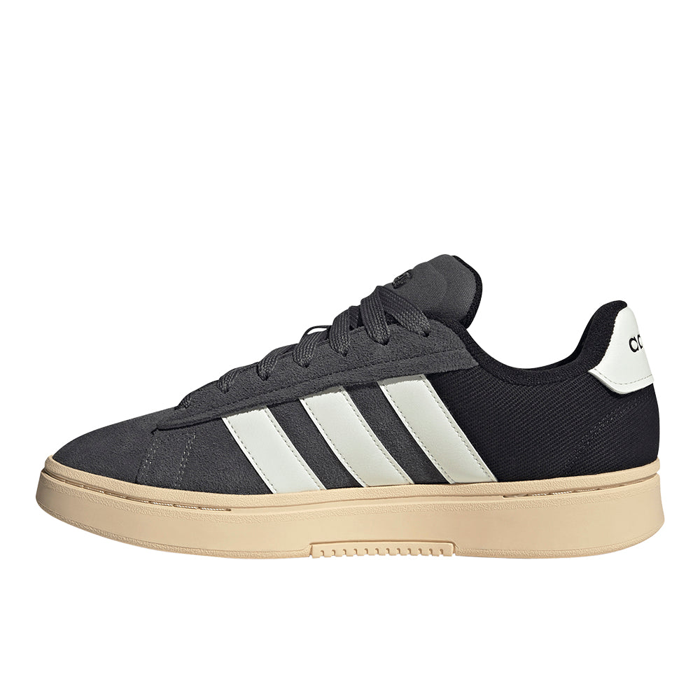 Grand Court Alpha 00s Lace Up Sneakers