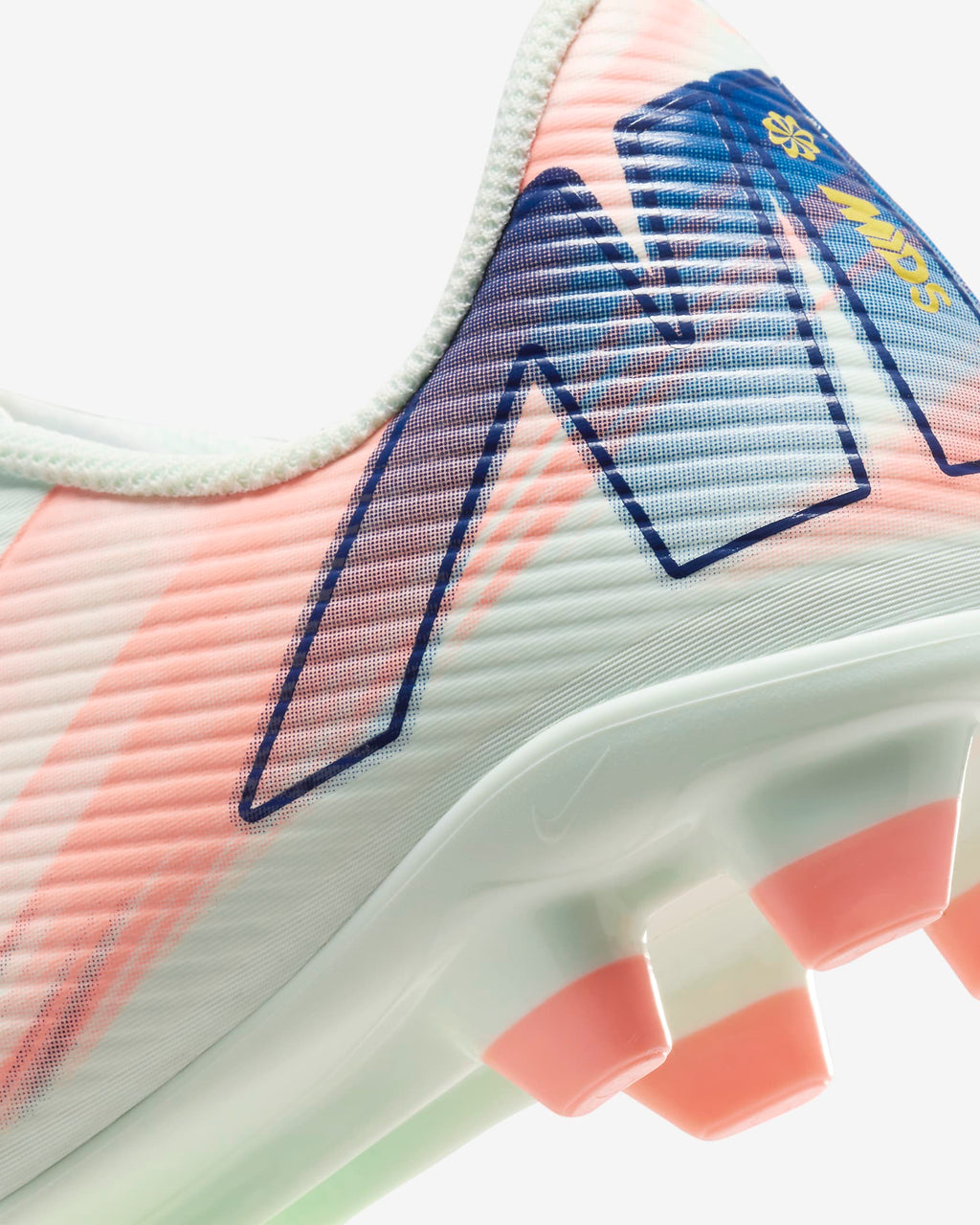 Nike Jr. Vapor 16 Club Mercurial Dream Speed MG Soccer Cleats