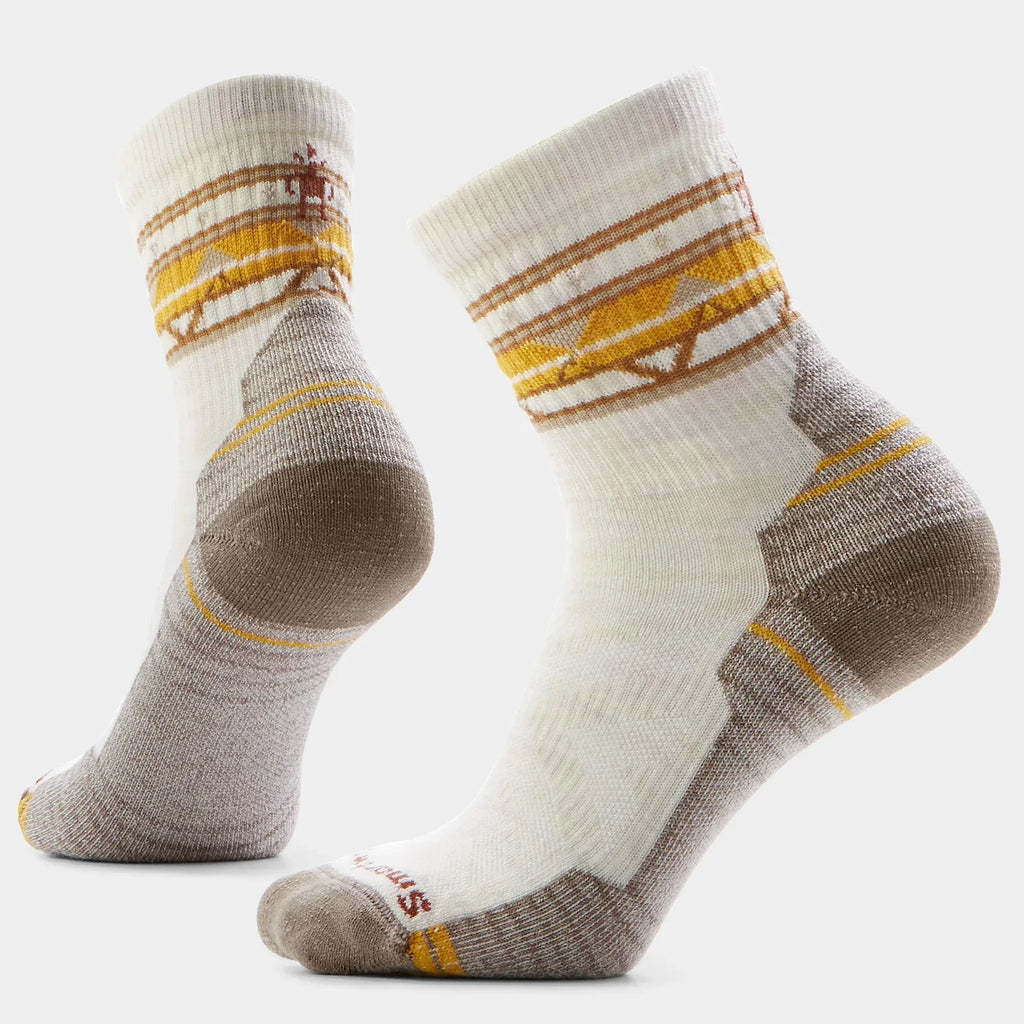 Smartwool - Women's Hike Light Cushion Zig Zag Valley Mid Crew Socks - Moonbeam