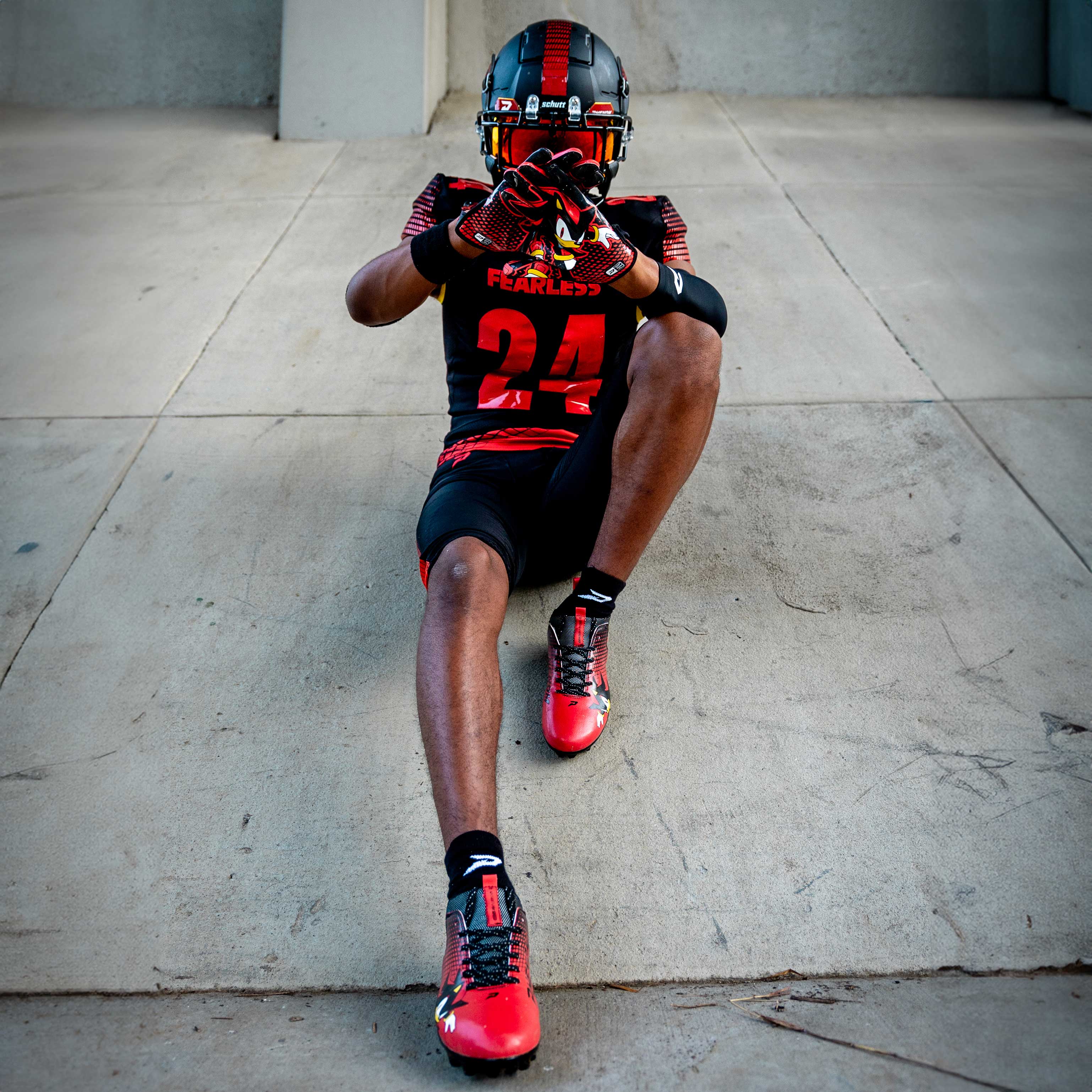 Phenom Elite Youth Quantum Speed 2.0 Football Cleats