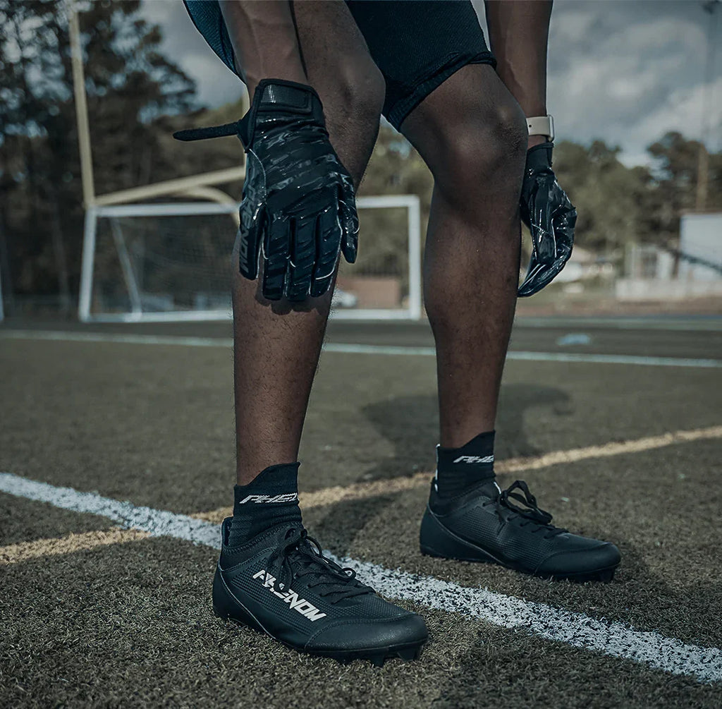 Phenom Elite Adult Velocity 3.0 Football Cleats